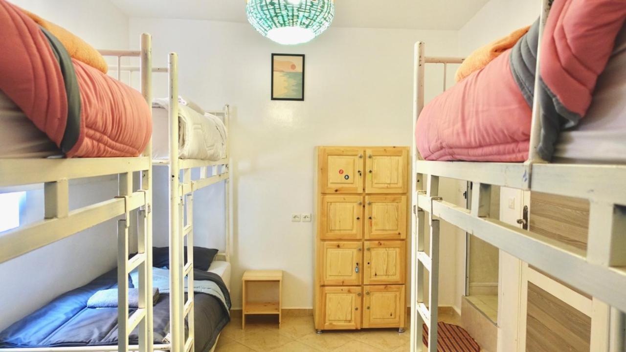 Cozy Surf House Hostel Тагазут Стая снимка